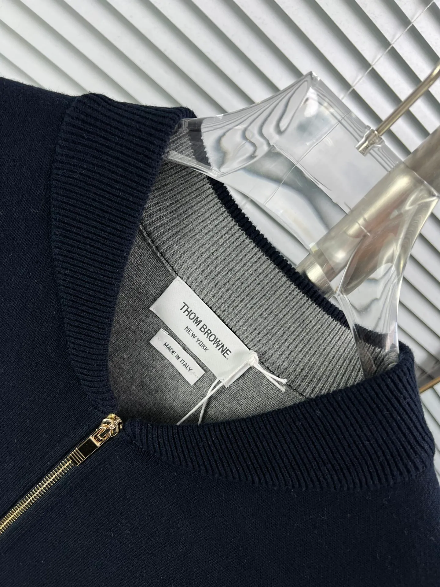THOM BROWNENew Arrival 100% 3 Same Style SIZE:1/2/3/4 COLOUR: Gray Navy Blue